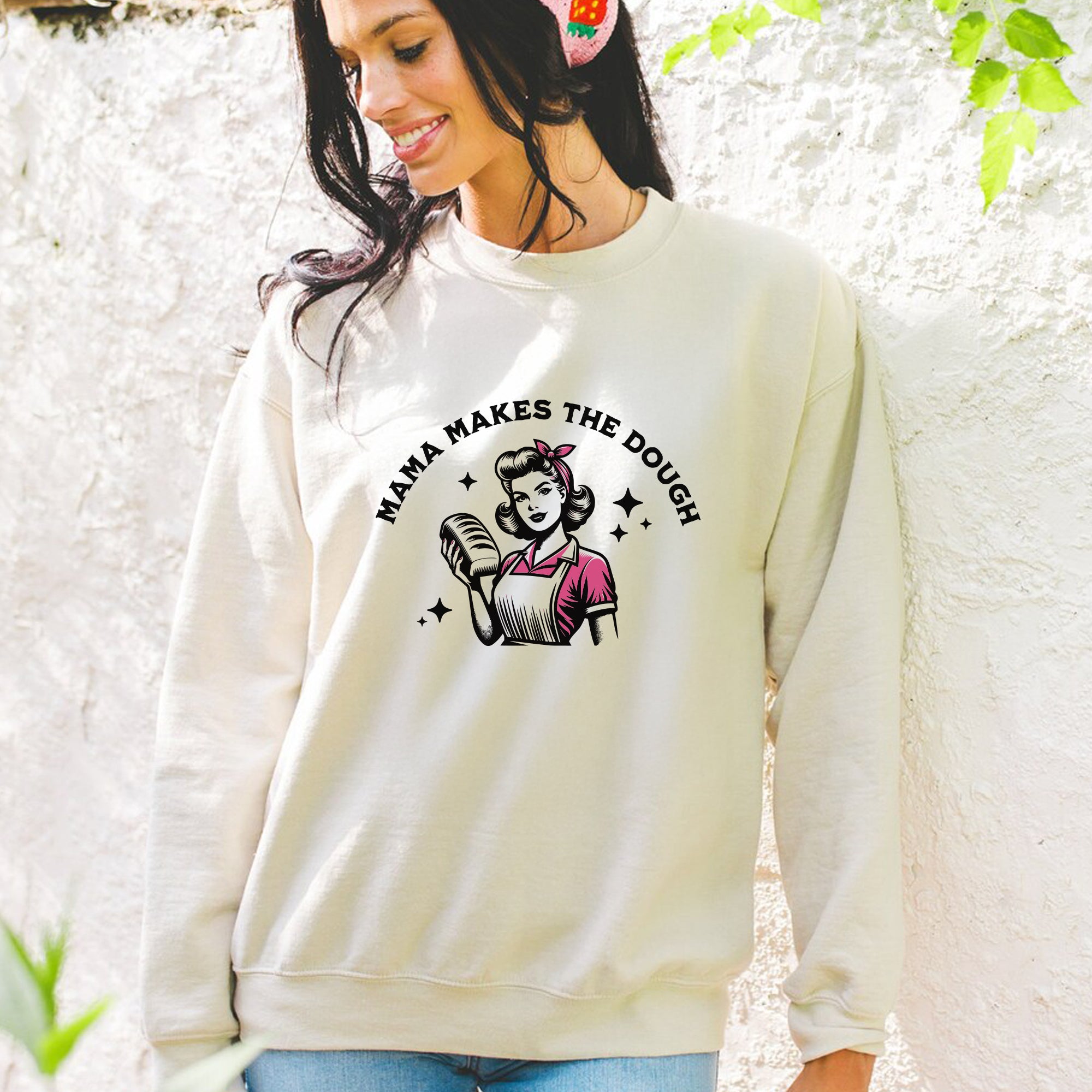 Mama Makes the Dough Retro Style Crewneck